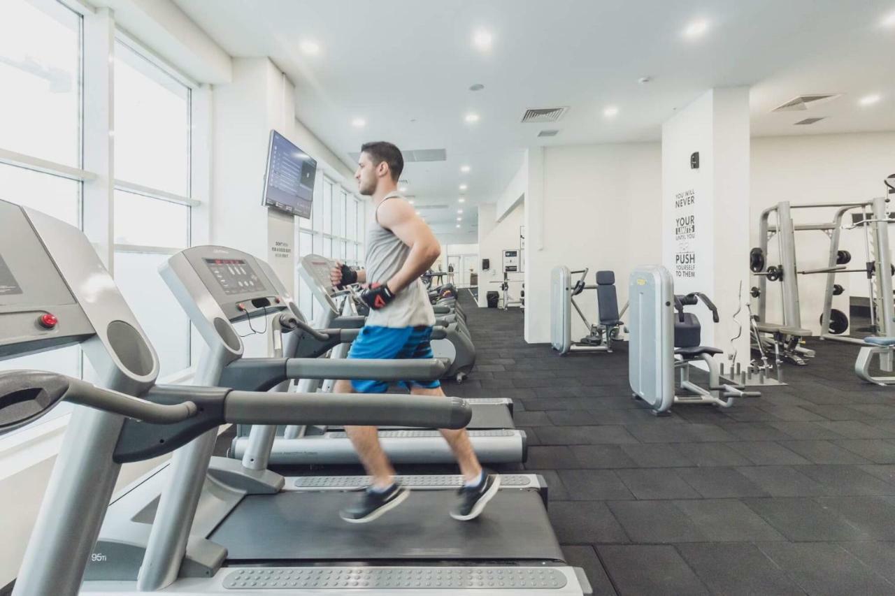 סקופיה 33Rd Floor Luxury Apartment Spa & Fitness מראה חיצוני תמונה
