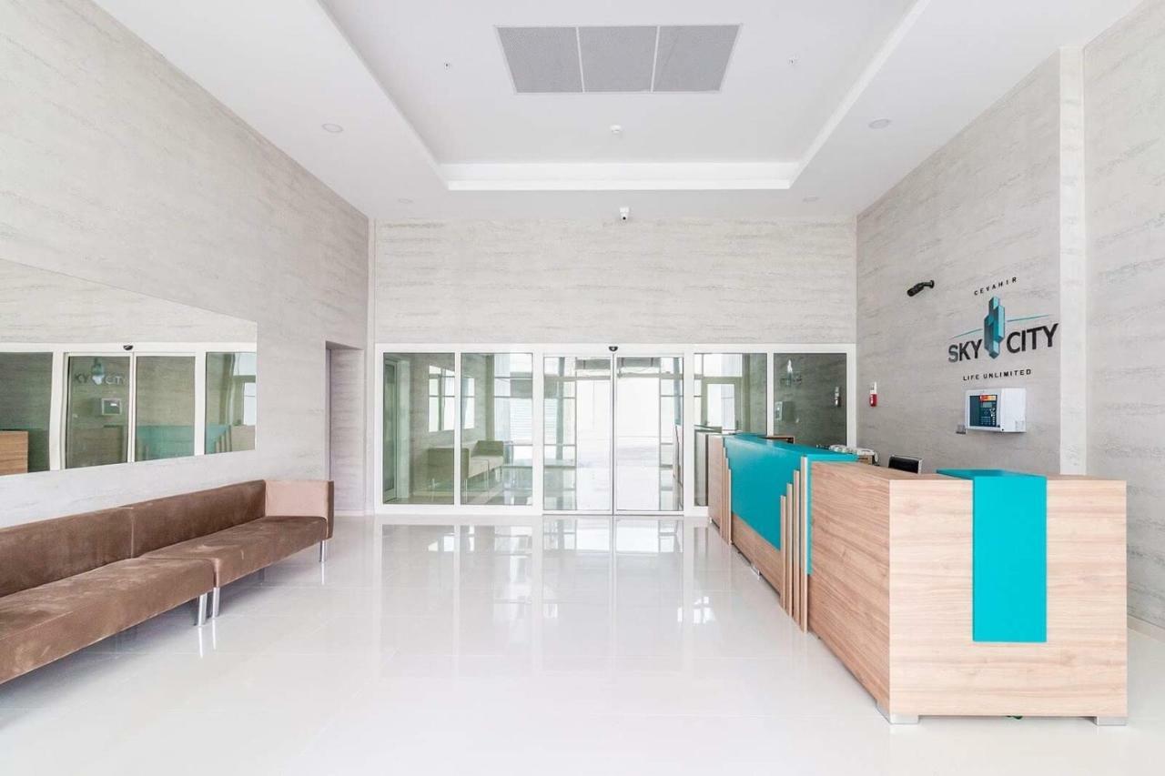 סקופיה 33Rd Floor Luxury Apartment Spa & Fitness מראה חיצוני תמונה