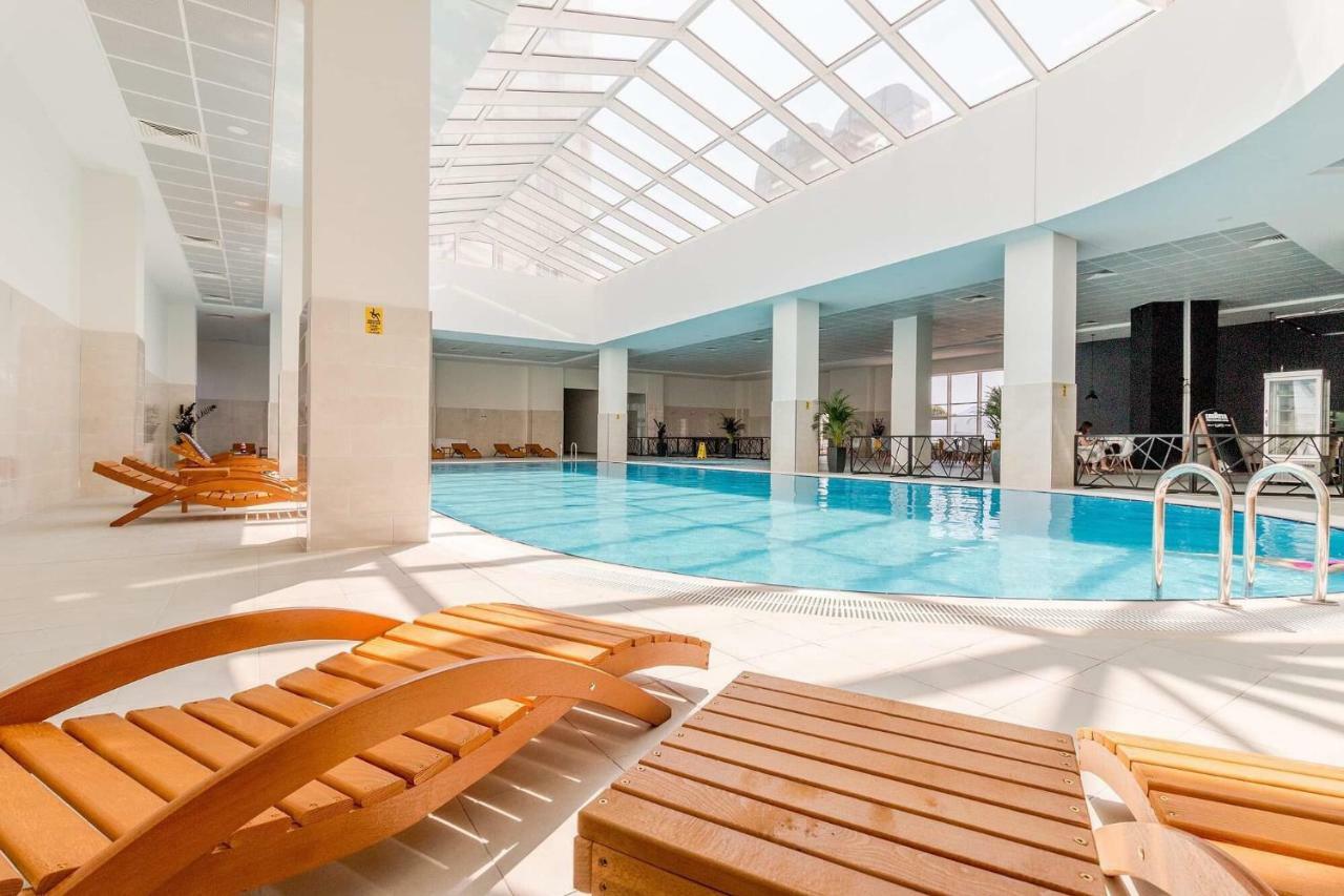 סקופיה 33Rd Floor Luxury Apartment Spa & Fitness מראה חיצוני תמונה