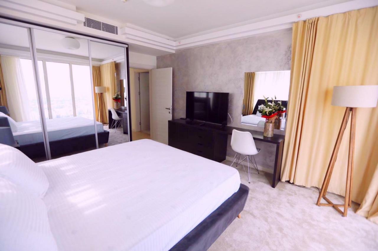 סקופיה 33Rd Floor Luxury Apartment Spa & Fitness מראה חיצוני תמונה